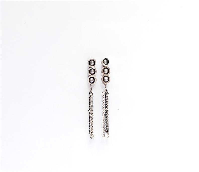 Freshwater pearl silver earrings with tassel